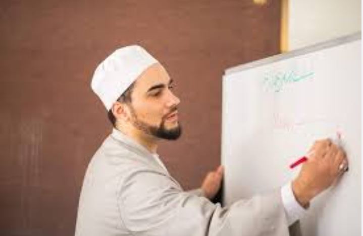 Dr. Mahmud Al-Rashid